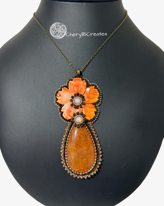 Spiny Oyster Flower Pendant Necklace