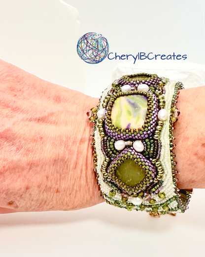 Lois Bracelet