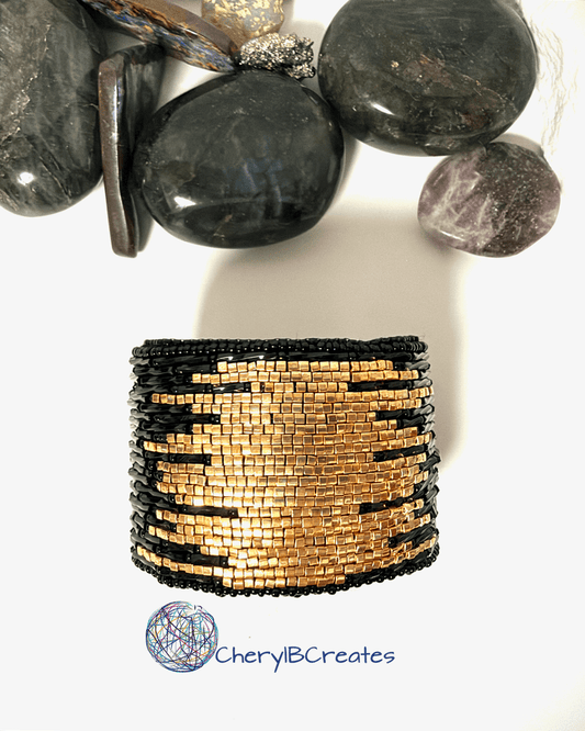 Gilded Noir-Black and Gold Bead Embroidered Bracelet